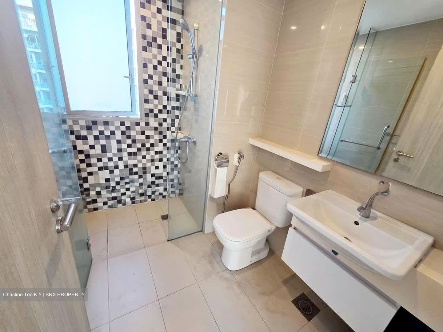 Sea Esta (D18), Condominium #572556741